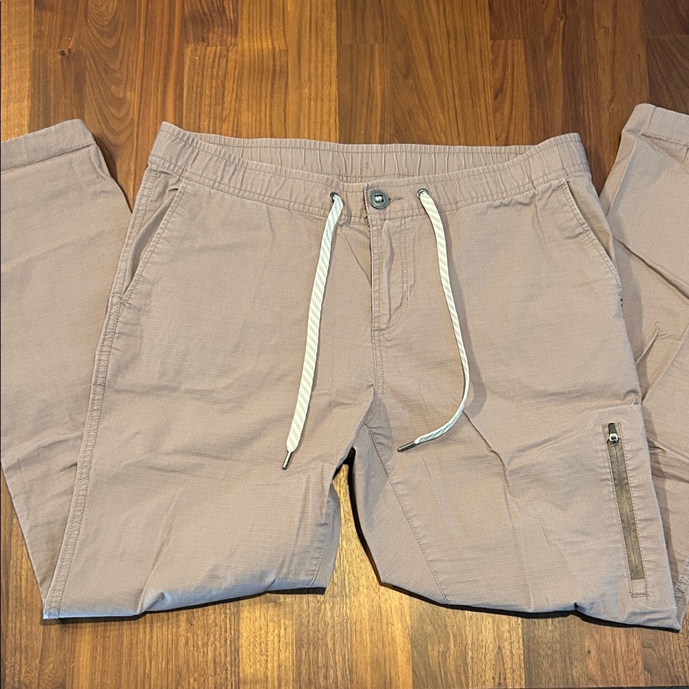 Vuori Women’s Ripstop Pants